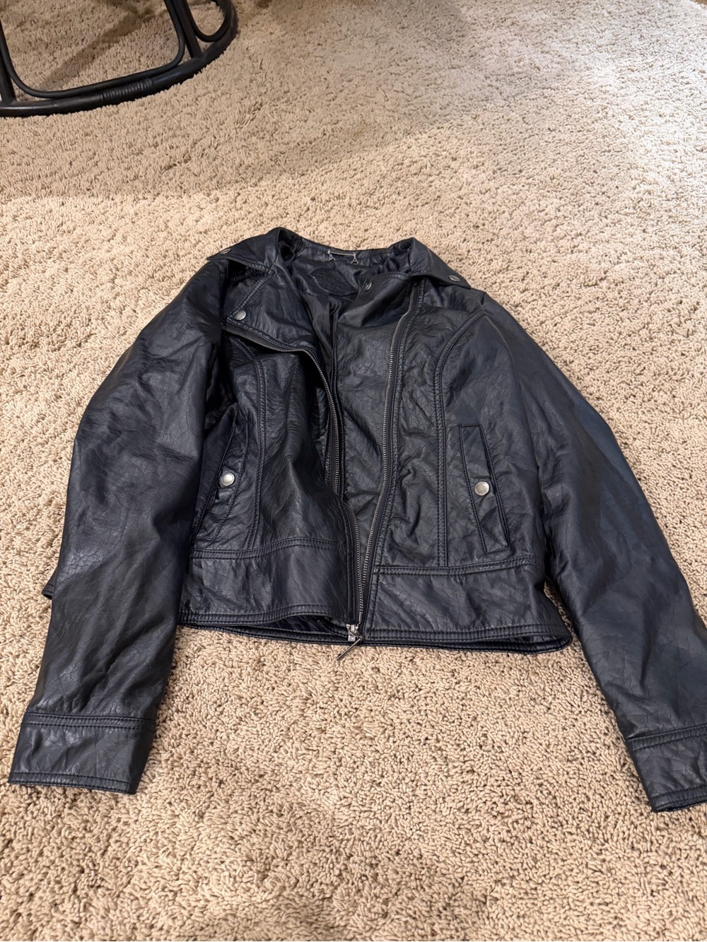 Joujou black leather jacket